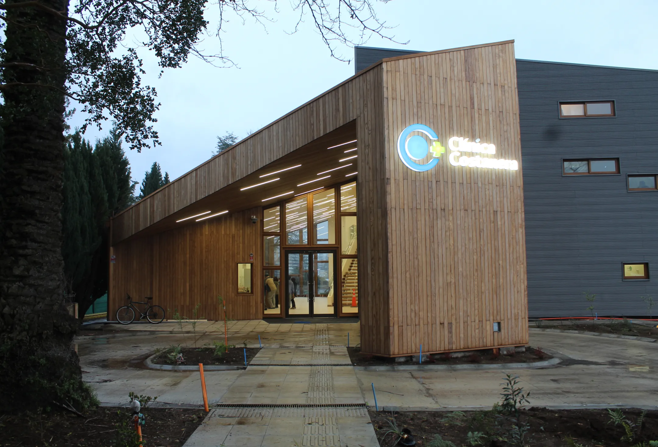 proyecto-clinica-costanera-large-1